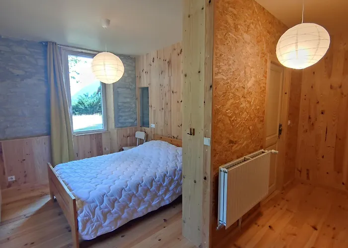 Le Lustou Апартаменты Cadeac