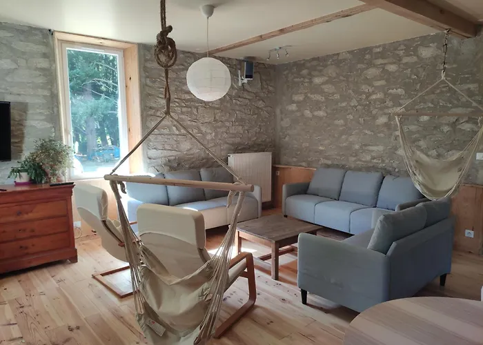 Апартаменты Le Lustou